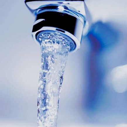 De ce apa de la robinet miroase rău, conectarea la căldură