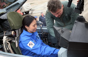 Zboruri pe luptător MiG-29 în stația de stratosferă