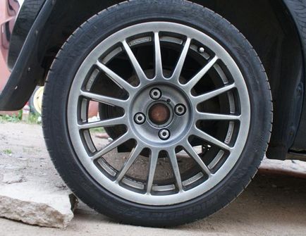 Переваги та недоліки низкопрофильной гуми для автомобіля