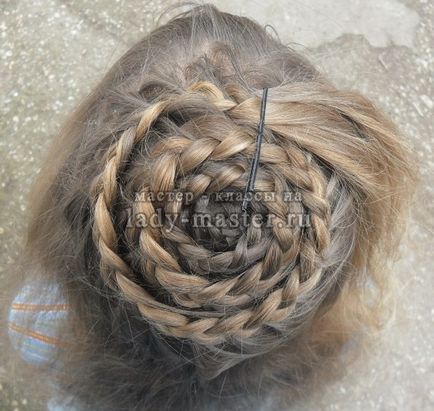 Hairstyle melc, instrucțiuni pas cu pas cu fotografie