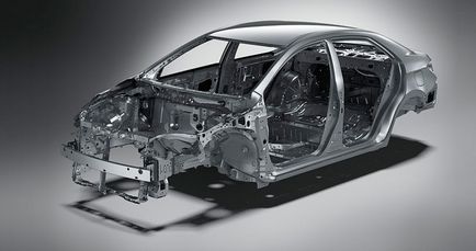 Elemzési szedán Toyota Corolla a részletek a mallorcai napsütésben