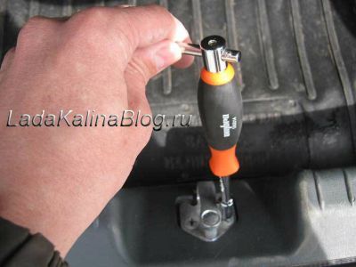 Beállítása a csomagtérajtó zár - test - daewoo Ravon Gentra klub (test) Beállítása a csomagtérajtó zár - test - daewoo Ravon Gentra csapat