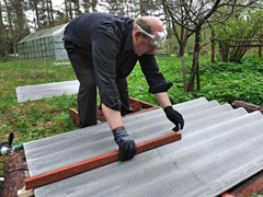 Repararea costurilor acoperișului ardezie, tarifelor, motivelor, materialelor
