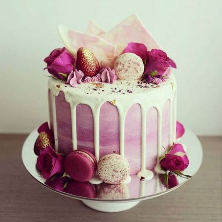 Рожевий торт - 40 красивих ідей