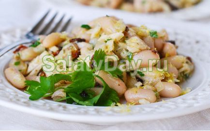 Салат з білою квасолею консервованої - ситне блюдо рецепт з фото і відео