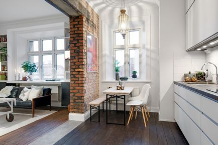Stilul suedez în interiorul unui mic apartament sau casă mică, bucătărie și design de cameră