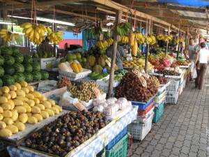 Скільки ми платимо за воду в продуктах, без обману