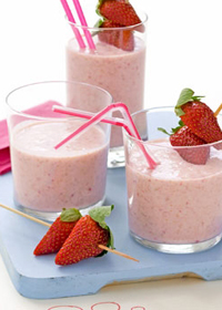 Smoothies, berry și cocktailuri de fructe pe