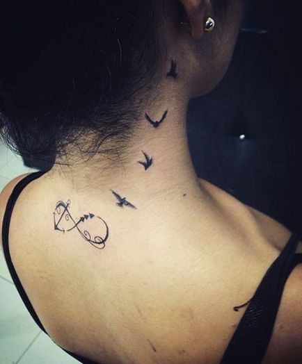 Tatuajul unei turme de păsări care înseamnă tatuaj, fotografie, schițe