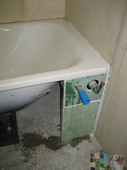 Tuning fürdők, fürdők mozaik díszítéssel, mint helyettesíti a képernyőn a fürdőszobában, az ötlet a javításra