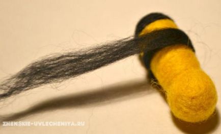 Felting o brosa de la o lână o clasă de master de a face o albină de propriile mâini