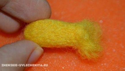 Felting o brosa de la o lână o clasă de master de a face o albină de propriile mâini