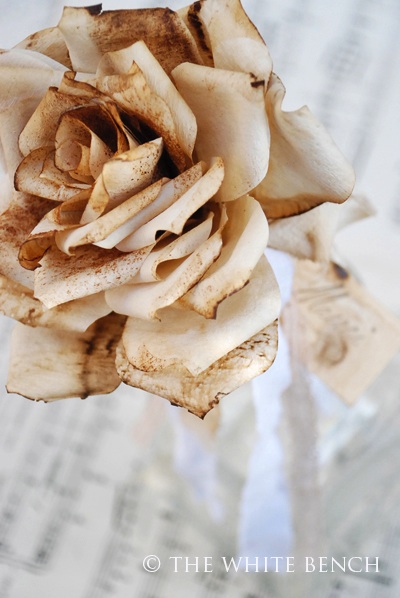 Trandafir de cafea vintage din hârtie