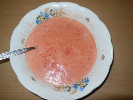 Clatite delicioase din rosii cu usturoi - cum sa preparati clatite de rosii cu soda, pas cu pas reteta