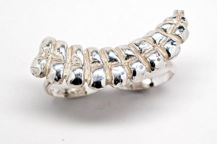 Bijuterii cu șerpi - o temă de șarpe ca o tendință din 2013, bijuterie