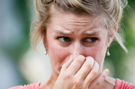 Mirosul din stomac provoacă respirație veșnică