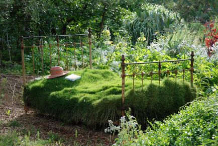 7 Креативних ідей оформлення саду зі старих речей, artalife