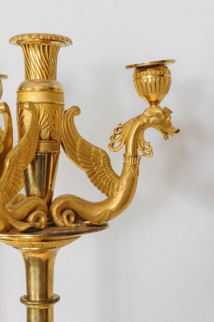 Empire stílusú belsejében egy luxus kivitelben a kiegészítők (luxus) Empire stílusú belsejében egy luxus kivitelben az árakat
