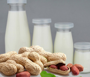 Peanut tej haszon és kár (károk) Peanut tej előnyei és hátrányai