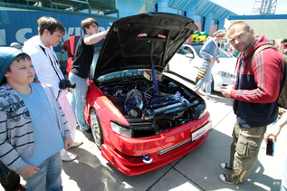 Cel mai bun tuning fest auto ca o opera de arta