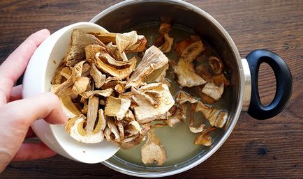 Бульйон з сухих і свіжих білих грибів рецепти для приготування в домашніх умовах