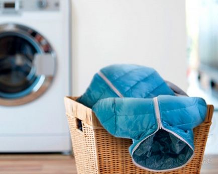Чистка пуховика в домашніх умовах без прання, фото