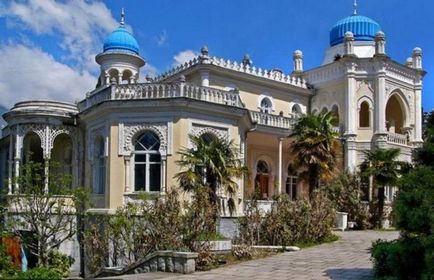 Palatul emirului din Bukhara din Yalta descriere și istorie a vederii