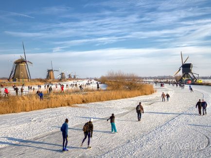 Kinderdijk holland korcsolyázás mentén szélmalmok