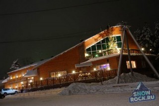Sípálya - északi lejtőjén - Coke - térkép nyomvonalak és hozzáférés (pályák) Sípálya - északi lejtőjén - Coke - térkép nyomvonalak és hozzáférés