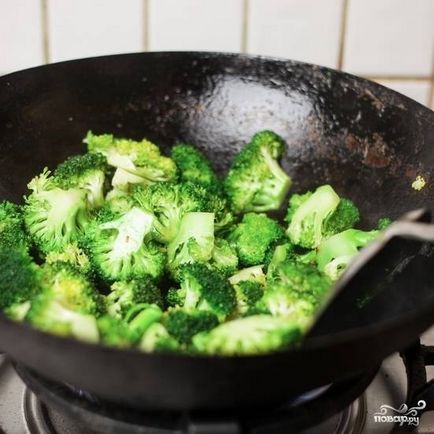 Carne de vită cu broccoli - rețetă pas cu pas cu fotografie