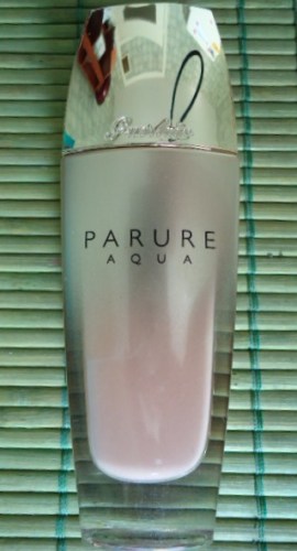 Guerlain Parure aqua sugárzó jó érzést keltő alapozó SPF 20 - egy hidratáló alapozó,