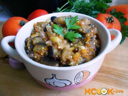 Ікра баклажанна смажена - смачним домашнім рецепт з фото