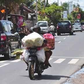 Hogyan kell biztonságosan lovagolni kerékpárok és rollerek Bali