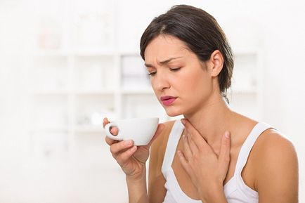 Як швидко впоратися з болем у горлі - домашнє вогнище