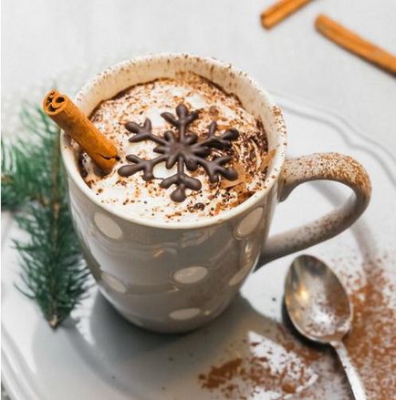 Eredetileg díszíteni karácsony cappuccino otthon