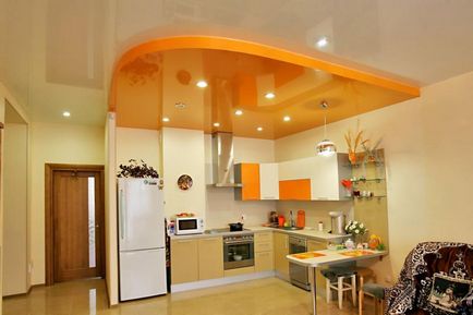 Ce este plafonul de făcut în bucătărie (59 fotografii), ce mai bine să faceți, cum să alegeți imaginea de fundal cu dvs.