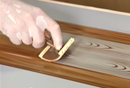 Cum de a picta o ușă metalică sau de plastic - pentru lemn decât cum să pictezi