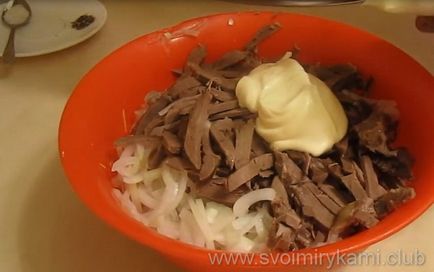 Як приготувати салат з свинячого і яловичого серця з покрокового рецептом з фото