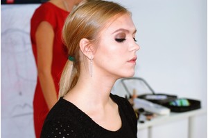 Cum sa faci frumoase sfaturi de machiaj de la Stellar Make-Up Artist е ш ш - - ziua femeii