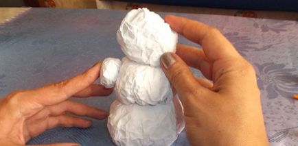 Cum să faci un om de zăpadă drăguț din hârtie