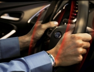 Cum să eliminați zgârieturile și crăpăturile de pe corpul mașinii cu propriile mâini
