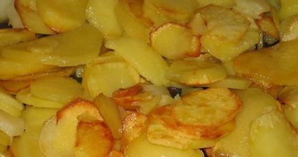 Cât de delicios este să prăjiți cartofii într-o rețete de pană cu o fotografie