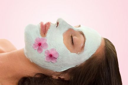 Almond Face Masks - Cum să utilizați ulei de migdale pentru rețete de față pentru măști în casă
