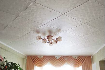 Pot lipi plăcile tavanului de pe placi, zăbrele și alte instrucțiuni de acoperire, videoclipuri și fotografii