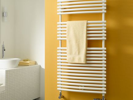 Стена кърпа в банята и гледка към функционалност, монтаж снимки