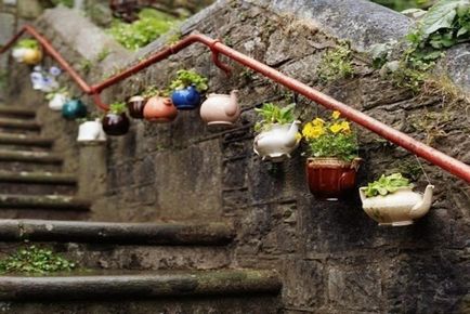 Noua viață a vechilor lucruri 40 de idei simple pentru a-ți face grădina un loc de joacă pentru artă - târg de meșteșugari - manual