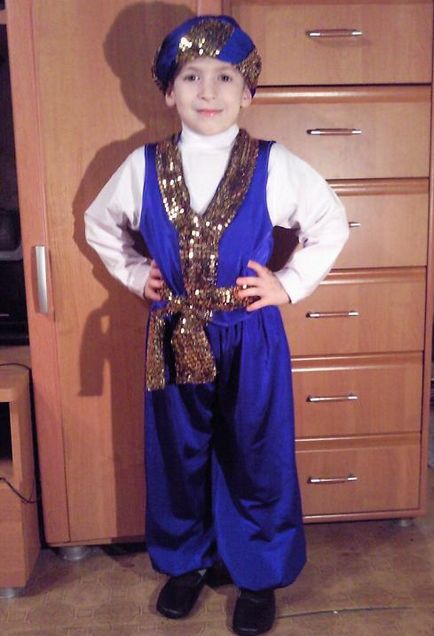 Szilveszteri ruha kezével Sultan (Sultan) Új ruha szultán saját kezűleg