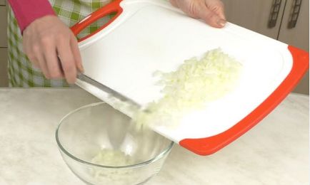 Finom saláta tőkehalmáj - 5 lépésről lépésre receptek fotókkal