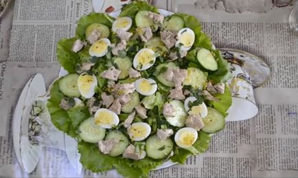 Дуже смачний салат з печінки тріски - 5 покрокових рецептів з фото
