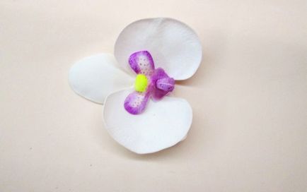 Orhidee de la cursul de masterat de la Foamiran cu fotografie pas-cu-pas, master-class de la fameirana